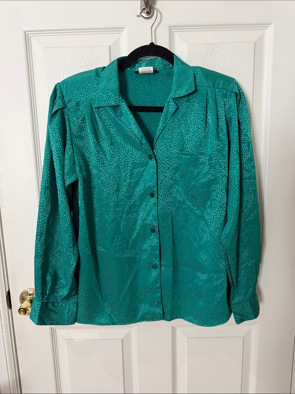 Green Satin Button-Up Blouse - vintage Natalie size medium